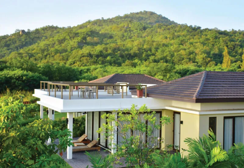 Private pool villa Hua Hin sea-view resort - 3bedroomvilla 01 800x550