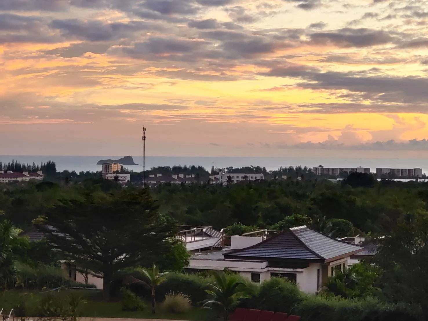 Private pool villa Hua Hin sea-view resort - mountain view