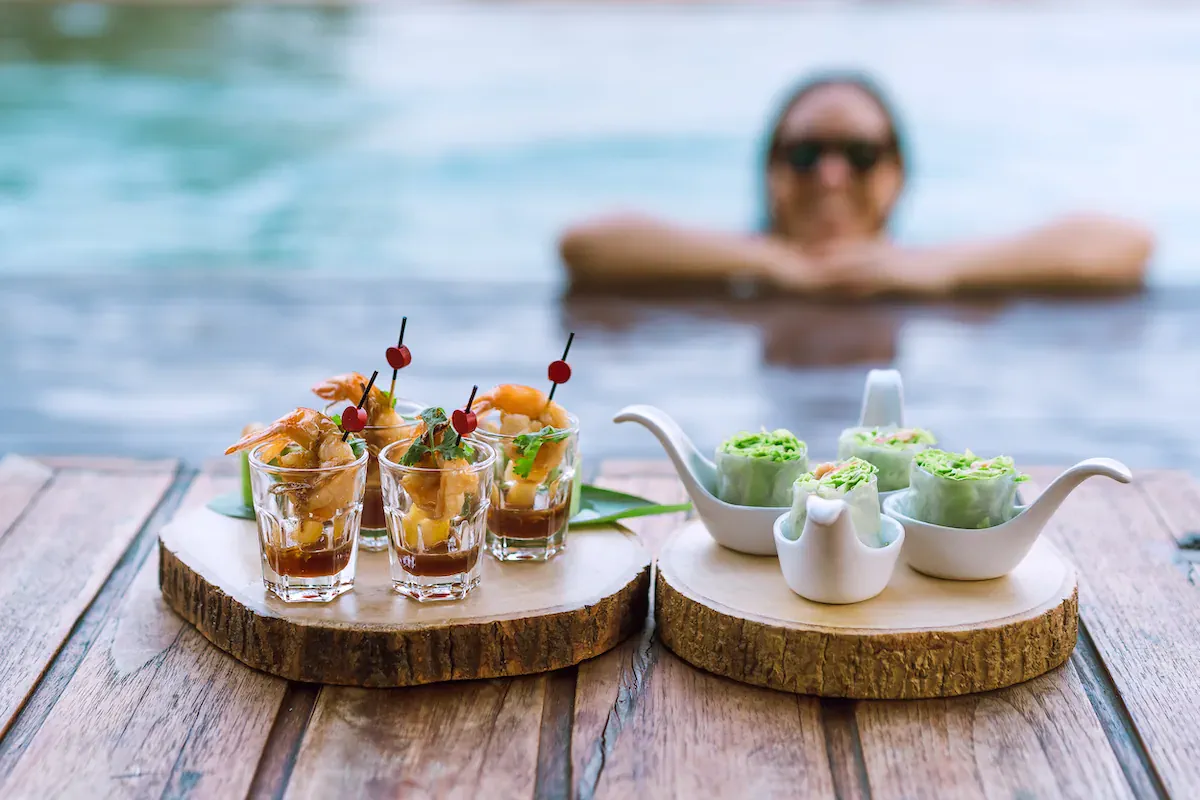 บริการอาหารในห้องพัก – The Spirit Resort Hua Hin